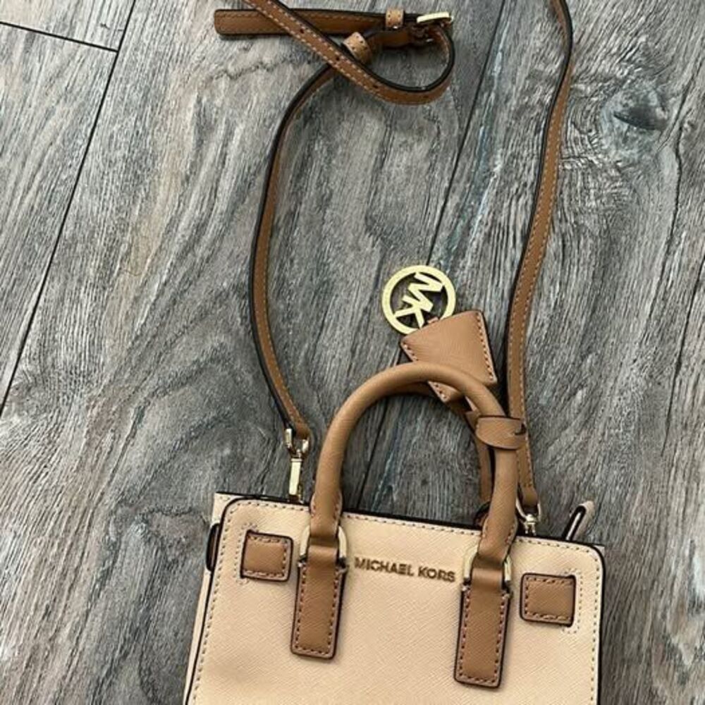 Michael Kors Mercer Extra-Small Crossbody Bag